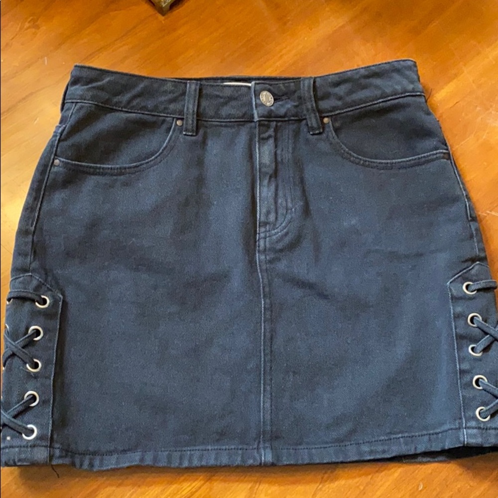 PacSun black denim skirt